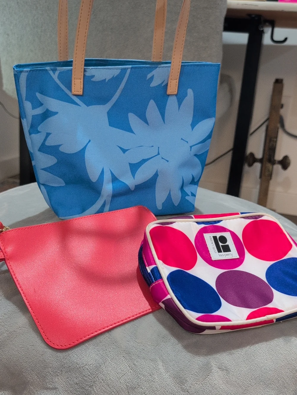 Estee Lauder Blue Floral Tote Bundle With Pink & Polka-Dot Pouches